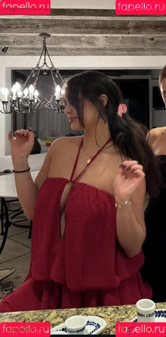 Sarabella Harris / iamsarahharris / sarabellaharriss / sexiisariii777 Onlyfans Photo Gallery 