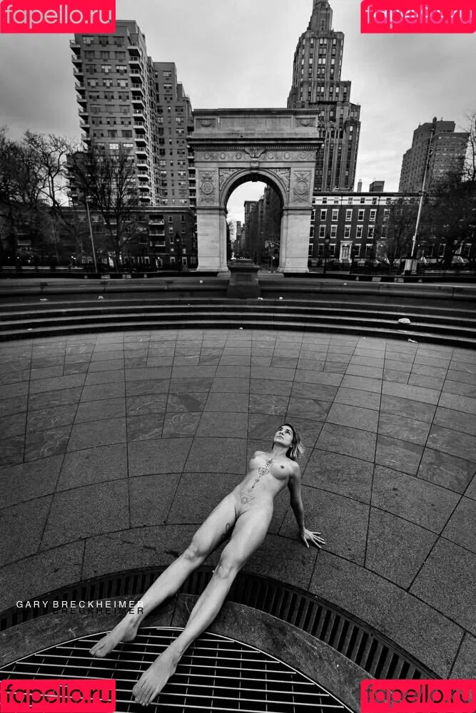 roxysdream / roxysdreamofficial Onlyfans Photo Gallery 