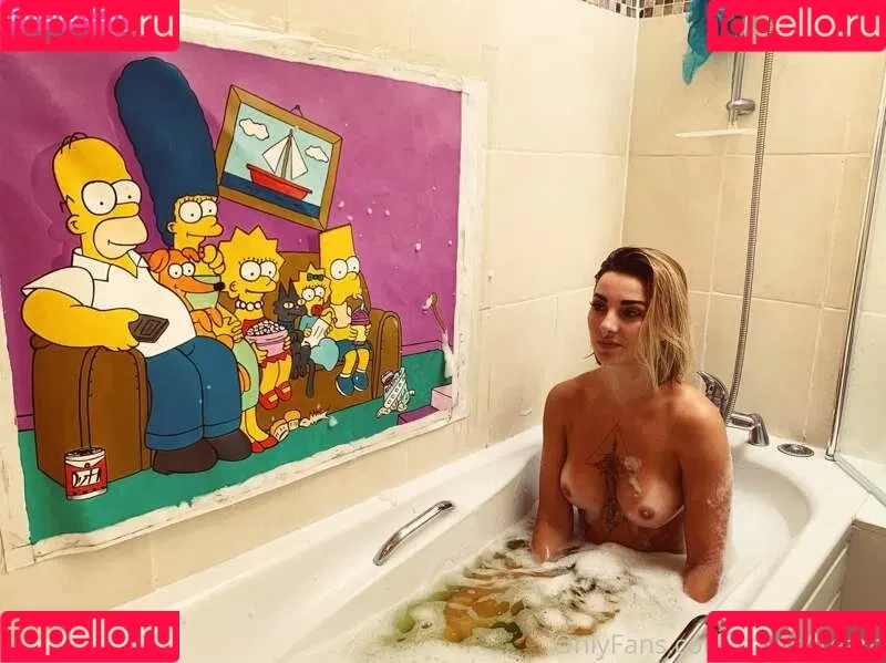 roxysdream / roxysdreamofficial Onlyfans Photo Gallery 