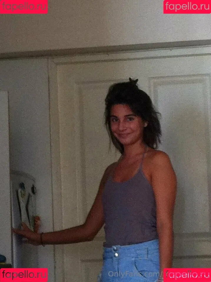 roxysdream / roxysdreamofficial Onlyfans Photo Gallery 