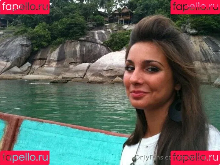 roxysdream / roxysdreamofficial Onlyfans Photo Gallery 