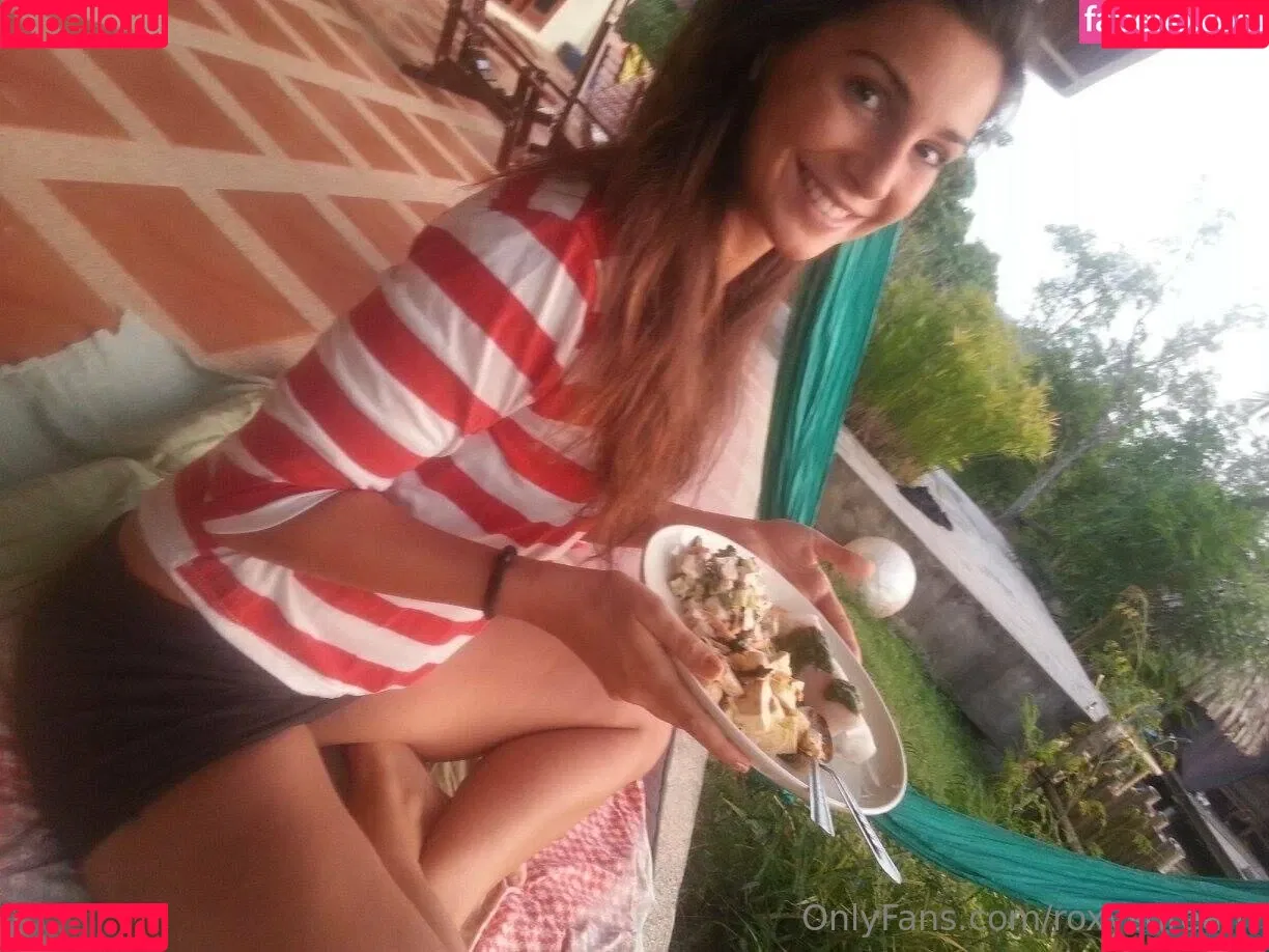 roxysdream / roxysdreamofficial Onlyfans Photo Gallery 