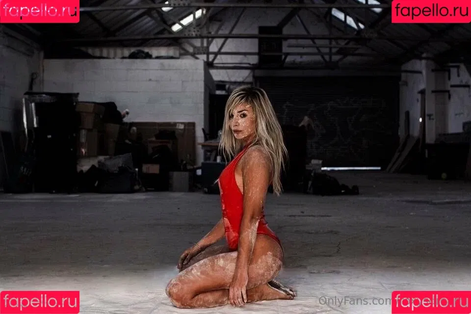 roxysdream / roxysdreamofficial Onlyfans Photo Gallery 