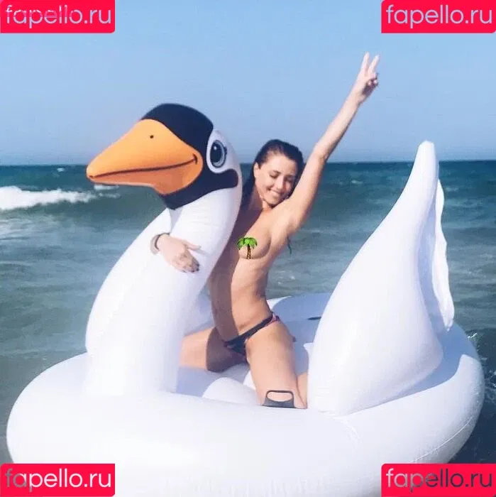 Erika Sanz / erikasanzmoreno / mmmaaarrryyyyyy Onlyfans Photo Gallery 