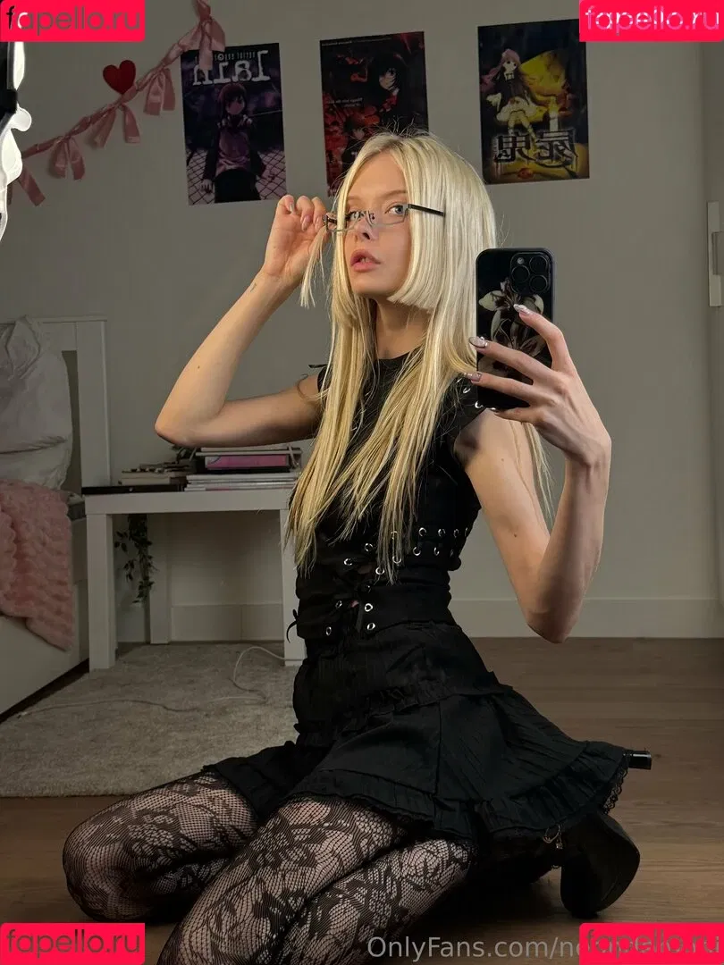 neondemoni / neondemonxx Onlyfans Photo Gallery 