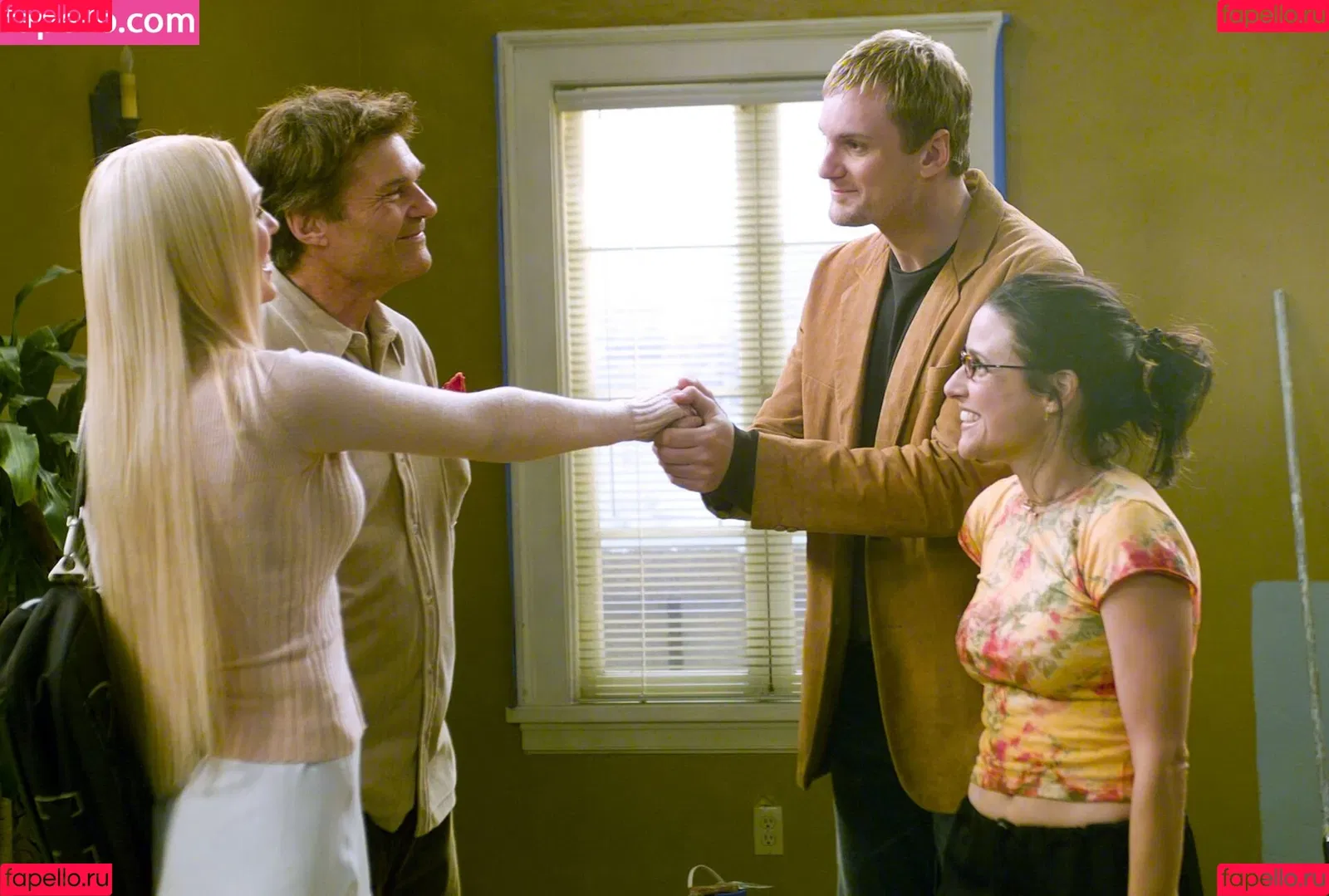 Julia Louis Dreyfus / Julia Louis-Dreyfus / officialjld Onlyfans Photo Gallery 