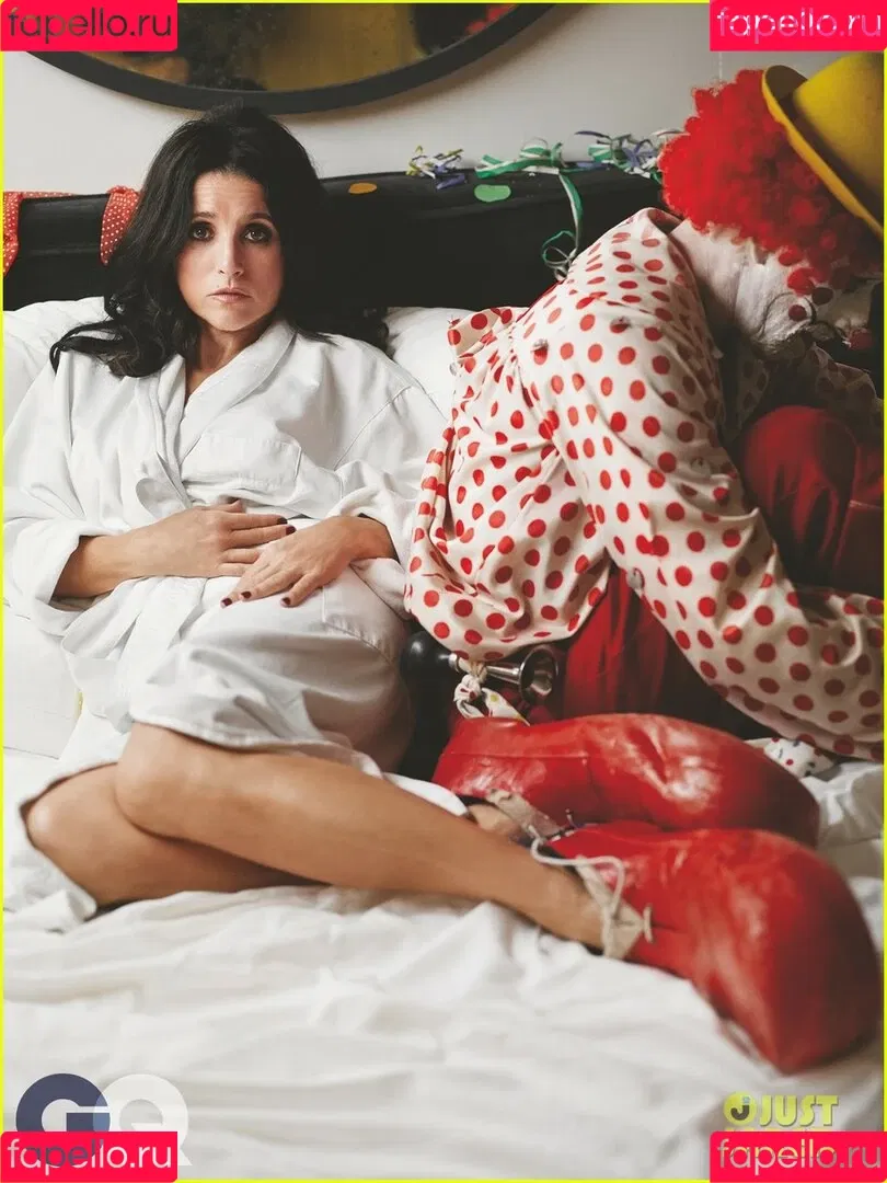 Julia Louis Dreyfus / Julia Louis-Dreyfus / officialjld Onlyfans Photo Gallery 