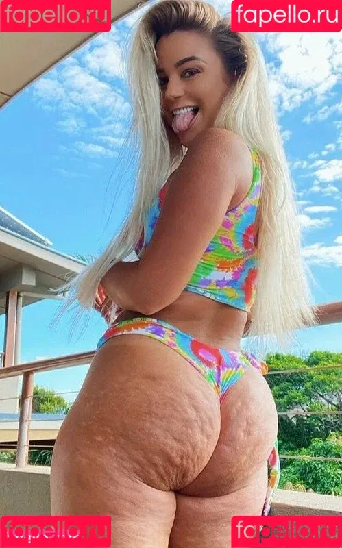 Karina Irby / karinairby Onlyfans Photo Gallery 