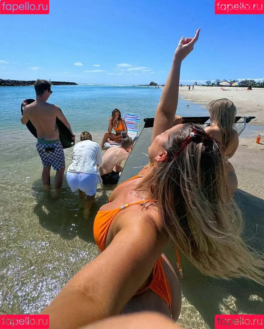 Karina Irby / karinairby Onlyfans Photo Gallery 