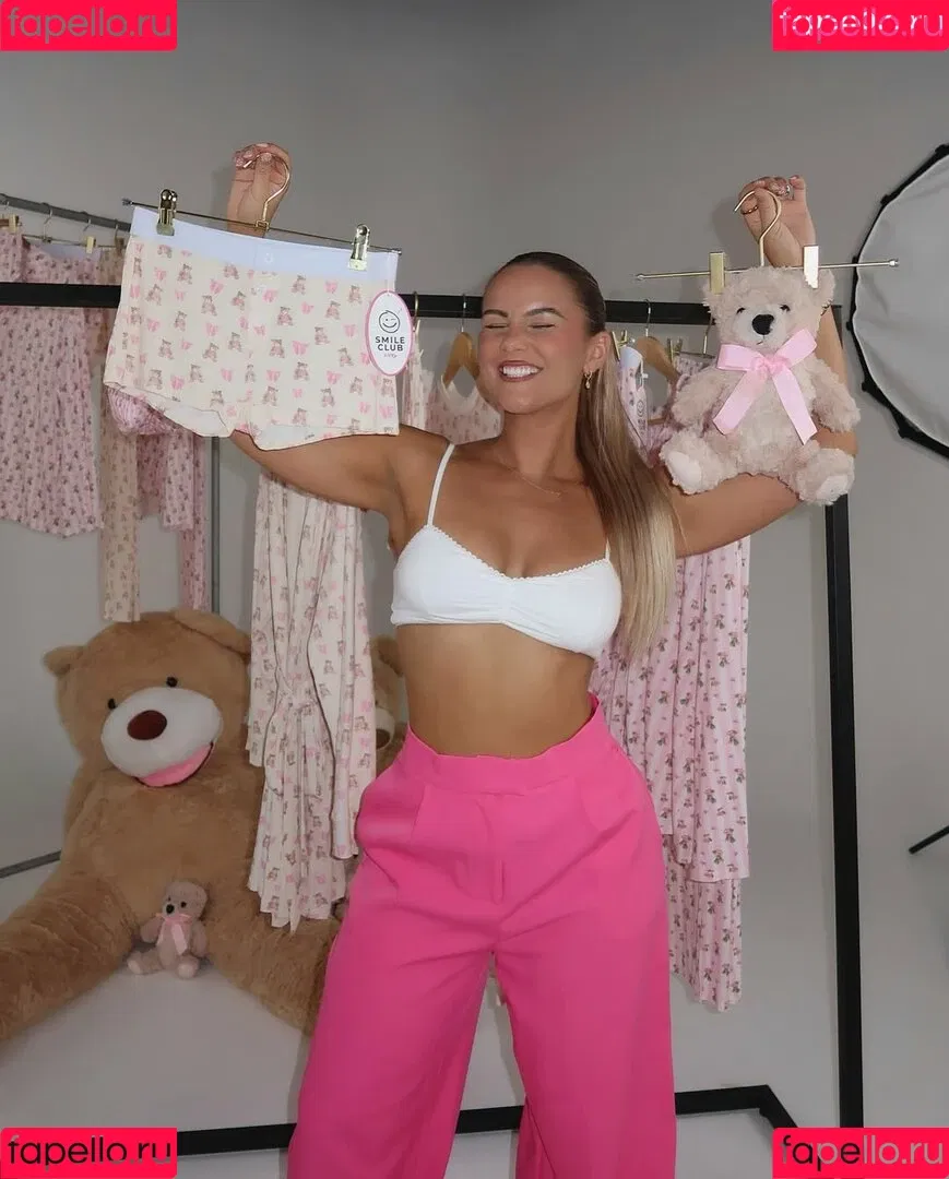 Karina Irby / karinairby Onlyfans Photo Gallery 