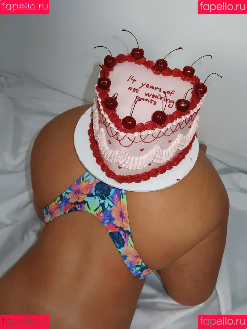 Karina Irby / karinairby Onlyfans Photo Gallery 