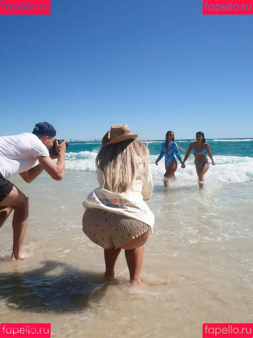 Karina Irby / karinairby Onlyfans Photo Gallery 