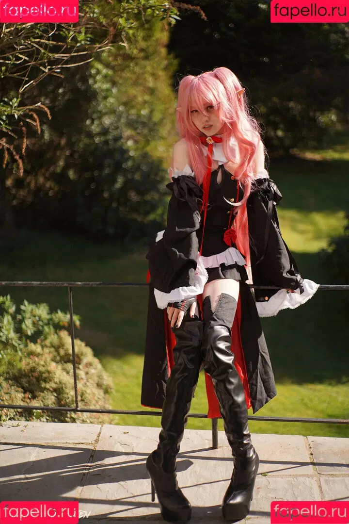 daddys-emo-girl / daddys_emo_girl / justemokitten / little_emo_kitten Onlyfans Photo Gallery 