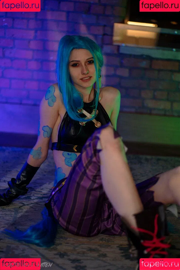 daddys-emo-girl / daddys_emo_girl / justemokitten / little_emo_kitten Onlyfans Photo Gallery 