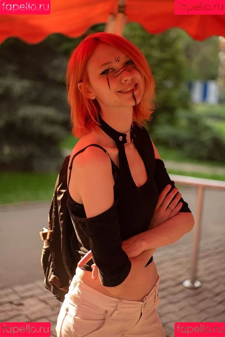 daddys-emo-girl / daddys_emo_girl / justemokitten / little_emo_kitten Onlyfans Photo Gallery 