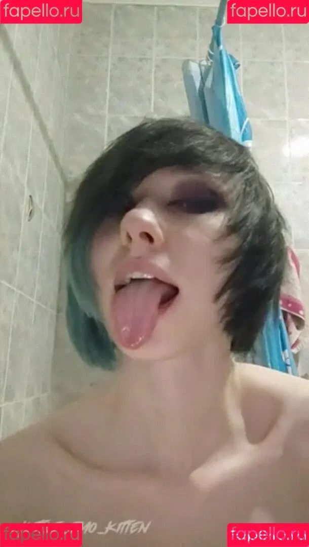 daddys-emo-girl / daddys_emo_girl / justemokitten / little_emo_kitten Onlyfans Photo Gallery 