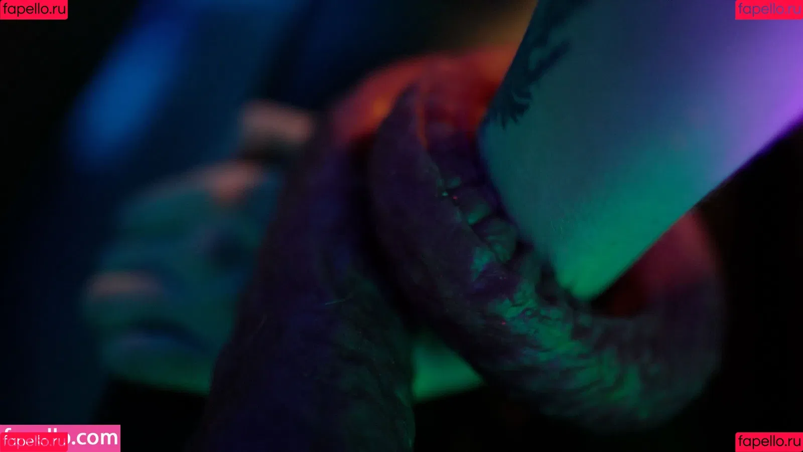 daddys-emo-girl / daddys_emo_girl / justemokitten / little_emo_kitten Onlyfans Photo Gallery 