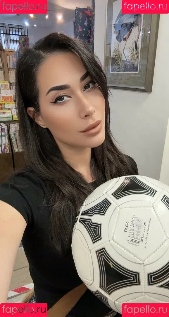 Lauren Adams / Reede Fox / foxreed / lauren_cronin_fox / reedefox Onlyfans Photo Gallery 