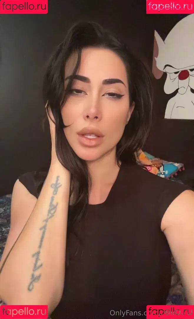 Lauren Adams / Reede Fox / foxreed / lauren_cronin_fox / reedefox Onlyfans Photo Gallery 