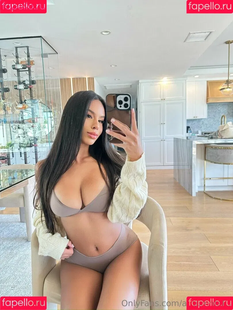 Autumn Falls / autumnfalls / autumnxfalls / autumnxfallsx Onlyfans Photo Gallery 