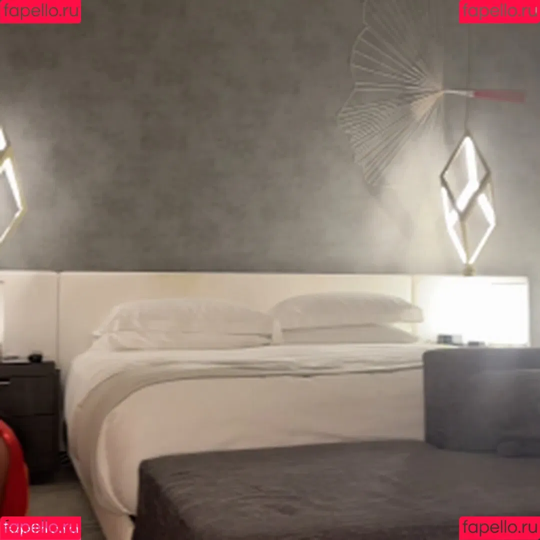 Autumn Falls / autumnfalls / autumnxfalls / autumnxfallsx Onlyfans Photo Gallery 