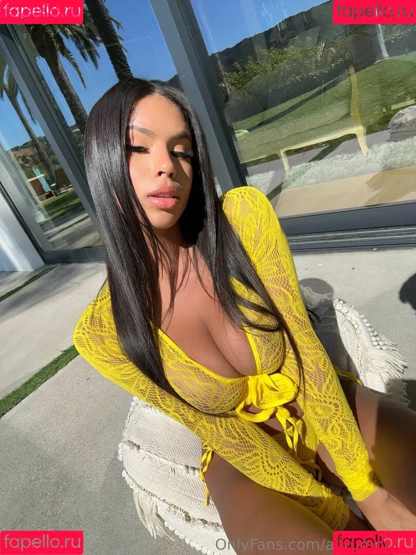 Autumn Falls / autumnfalls / autumnxfalls / autumnxfallsx Onlyfans Photo Gallery 