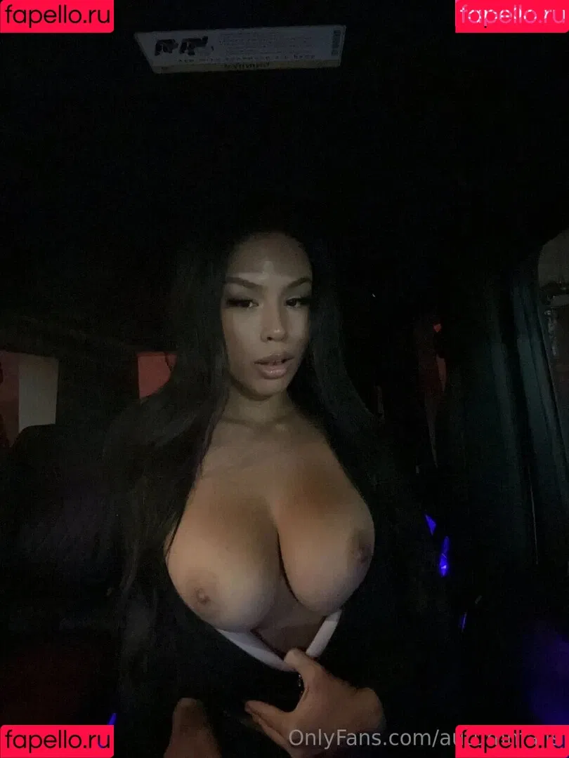 Autumn Falls / autumnfalls / autumnxfalls / autumnxfallsx Onlyfans Photo Gallery 