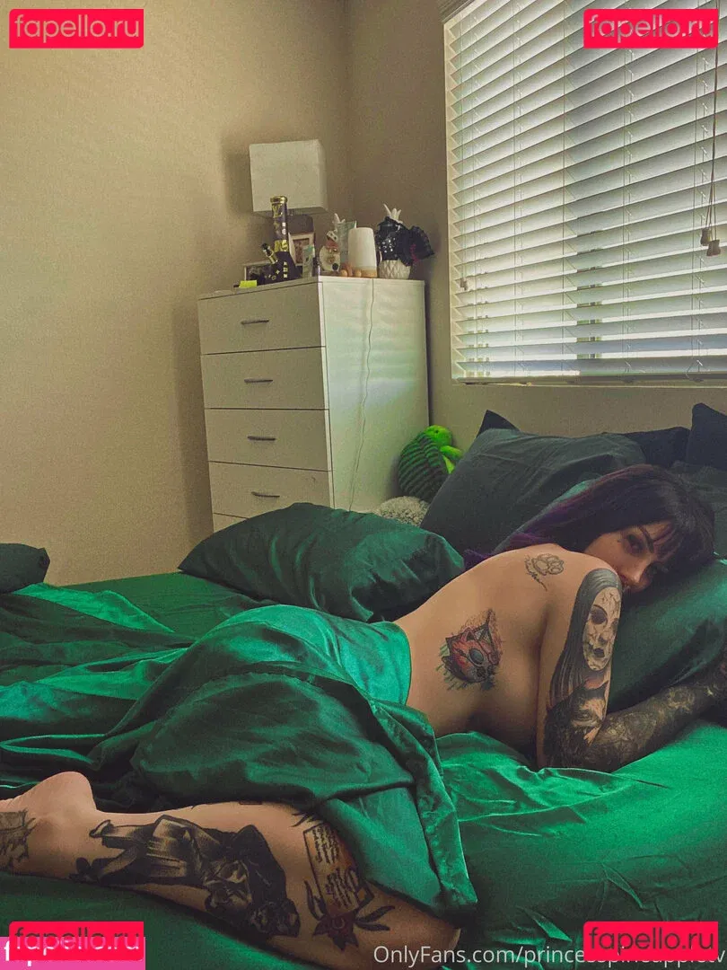 theonlinegirlfriend Onlyfans Photo Gallery 