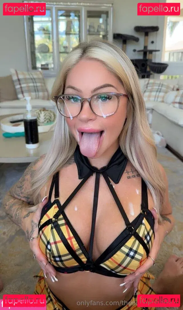 theonlinegirlfriend Onlyfans Photo Gallery 