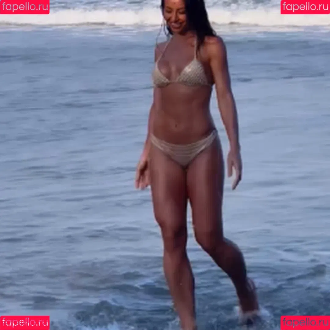 Sabrina Sato / sabrinasato Onlyfans Photo Gallery 