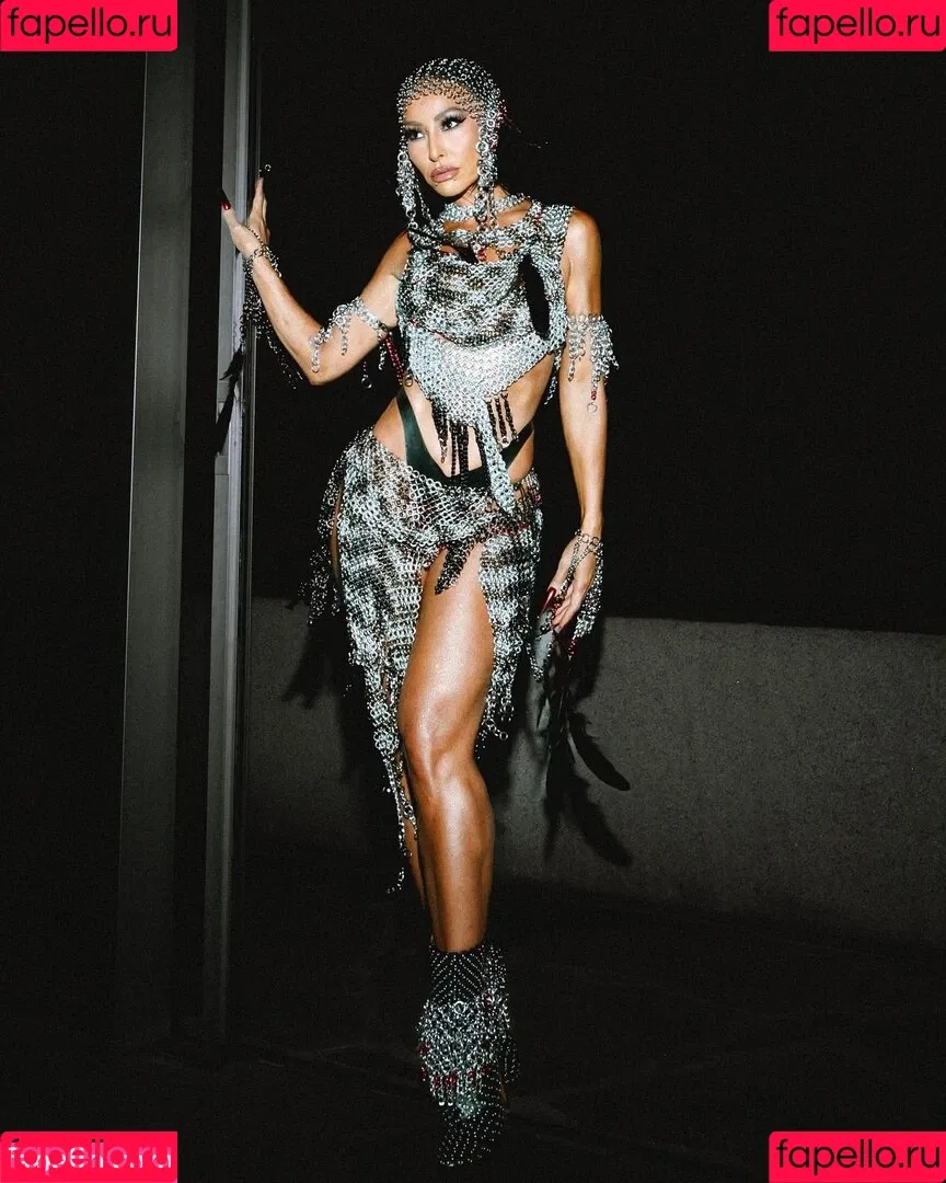 Sabrina Sato / sabrinasato Onlyfans Photo Gallery 