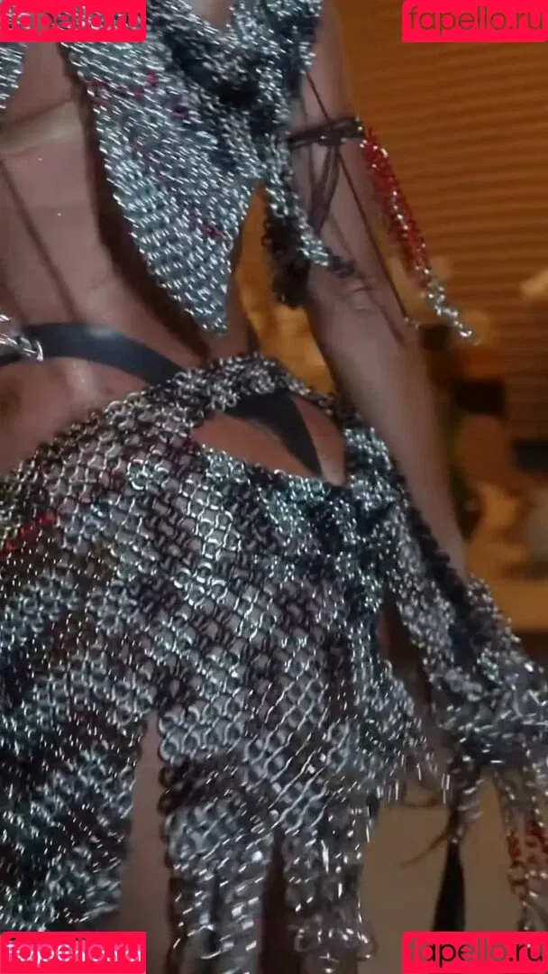 Sabrina Sato / sabrinasato Onlyfans Photo Gallery 