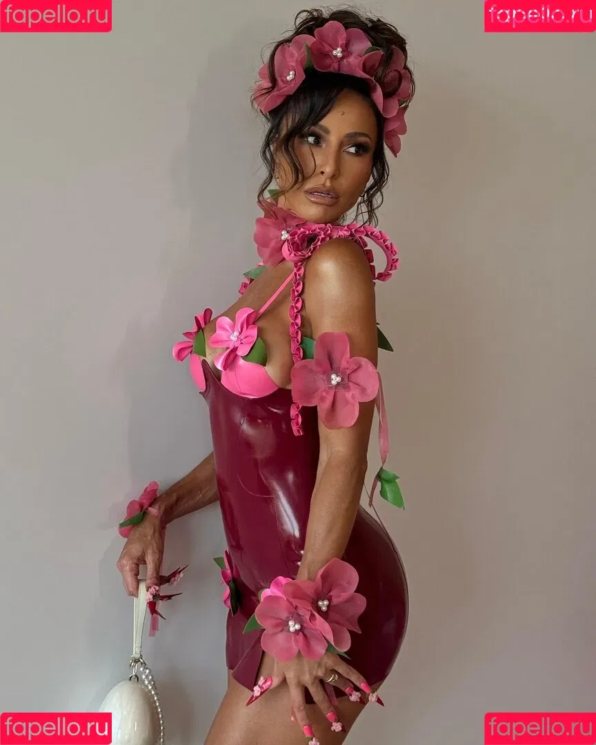 Sabrina Sato / sabrinasato Onlyfans Photo Gallery 