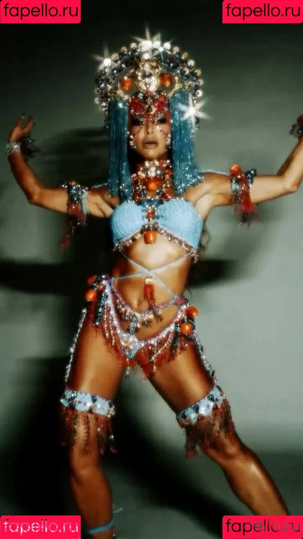 Sabrina Sato / sabrinasato Onlyfans Photo Gallery 