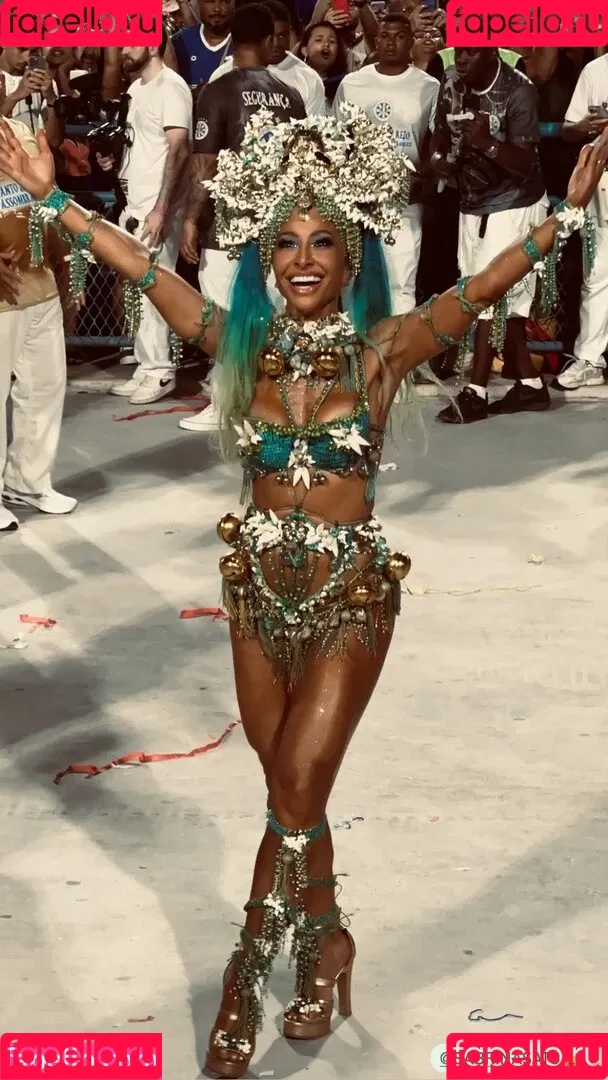 Sabrina Sato / sabrinasato Onlyfans Photo Gallery 