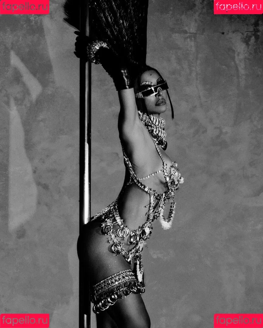 Sabrina Sato / sabrinasato Onlyfans Photo Gallery 