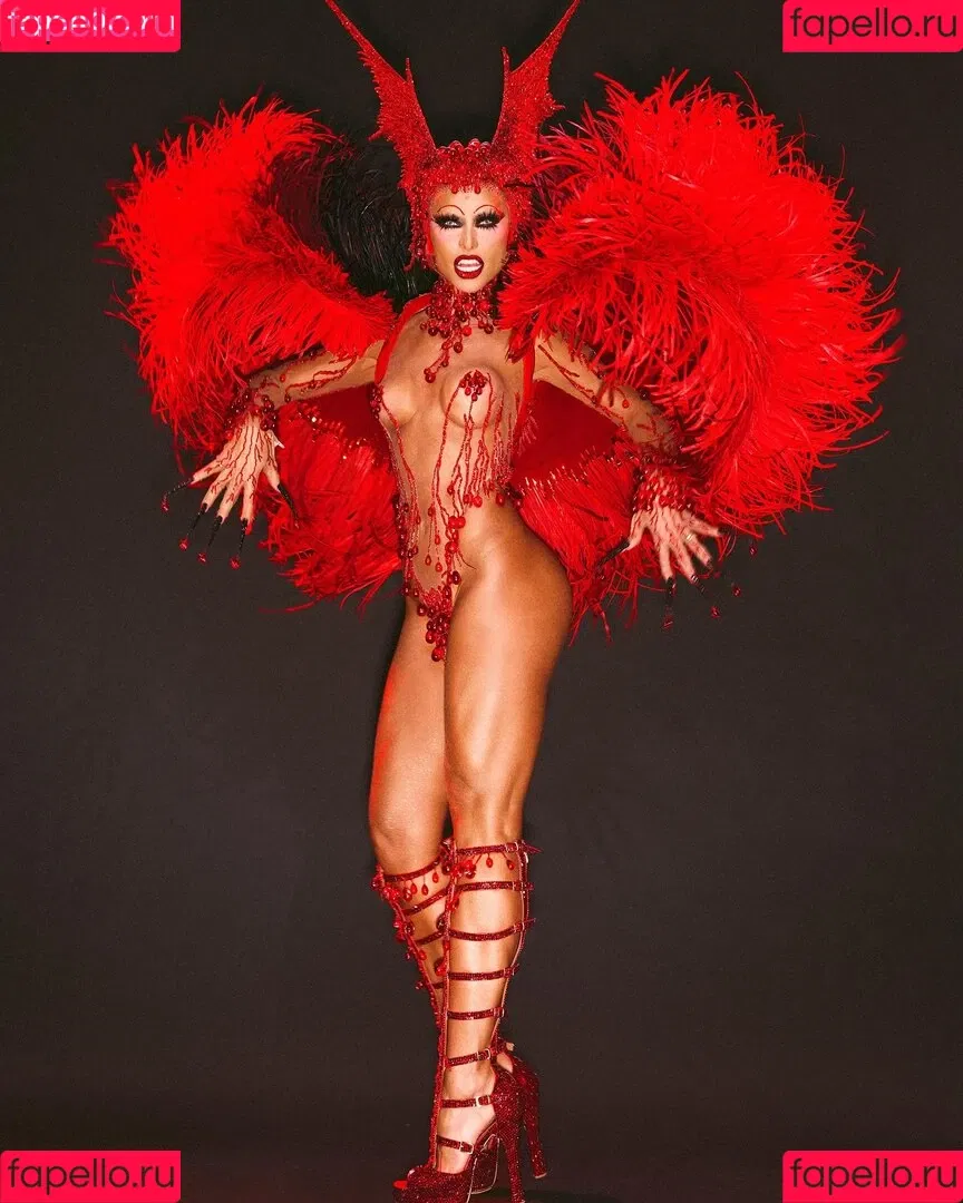 Sabrina Sato / sabrinasato Onlyfans Photo Gallery 