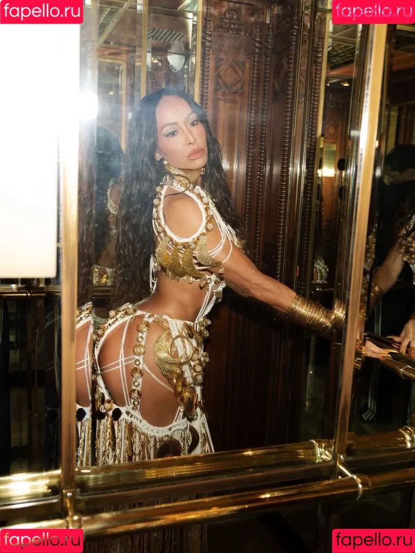 Sabrina Sato / sabrinasato Onlyfans Photo Gallery 