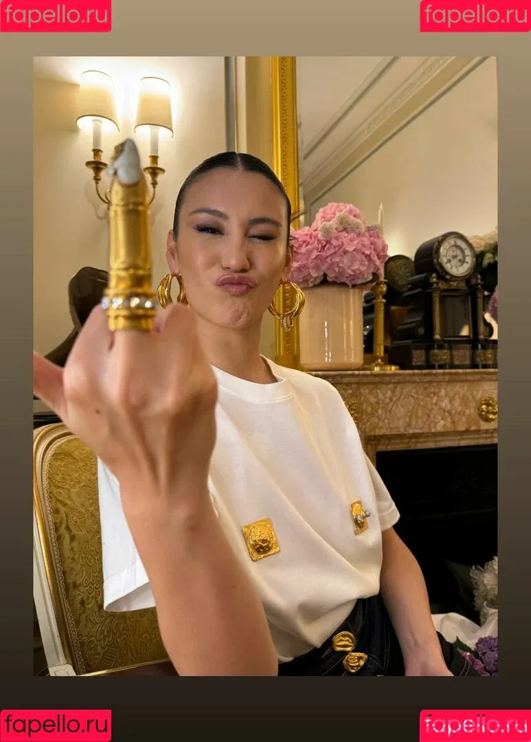 Sabrina Sato / sabrinasato Onlyfans Photo Gallery 