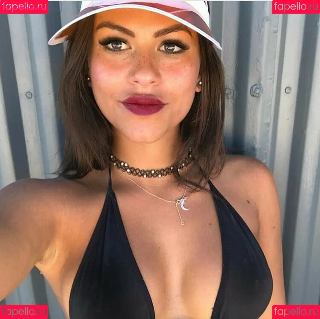 Justine Reine Marie / justinereineee / justinereinemarie Onlyfans Photo Gallery 