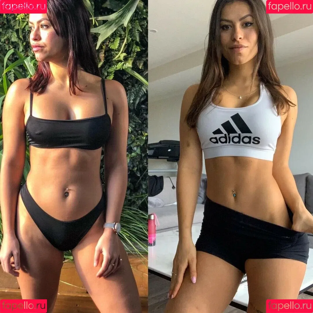 Justine Reine Marie / justinereineee / justinereinemarie Onlyfans Photo Gallery 
