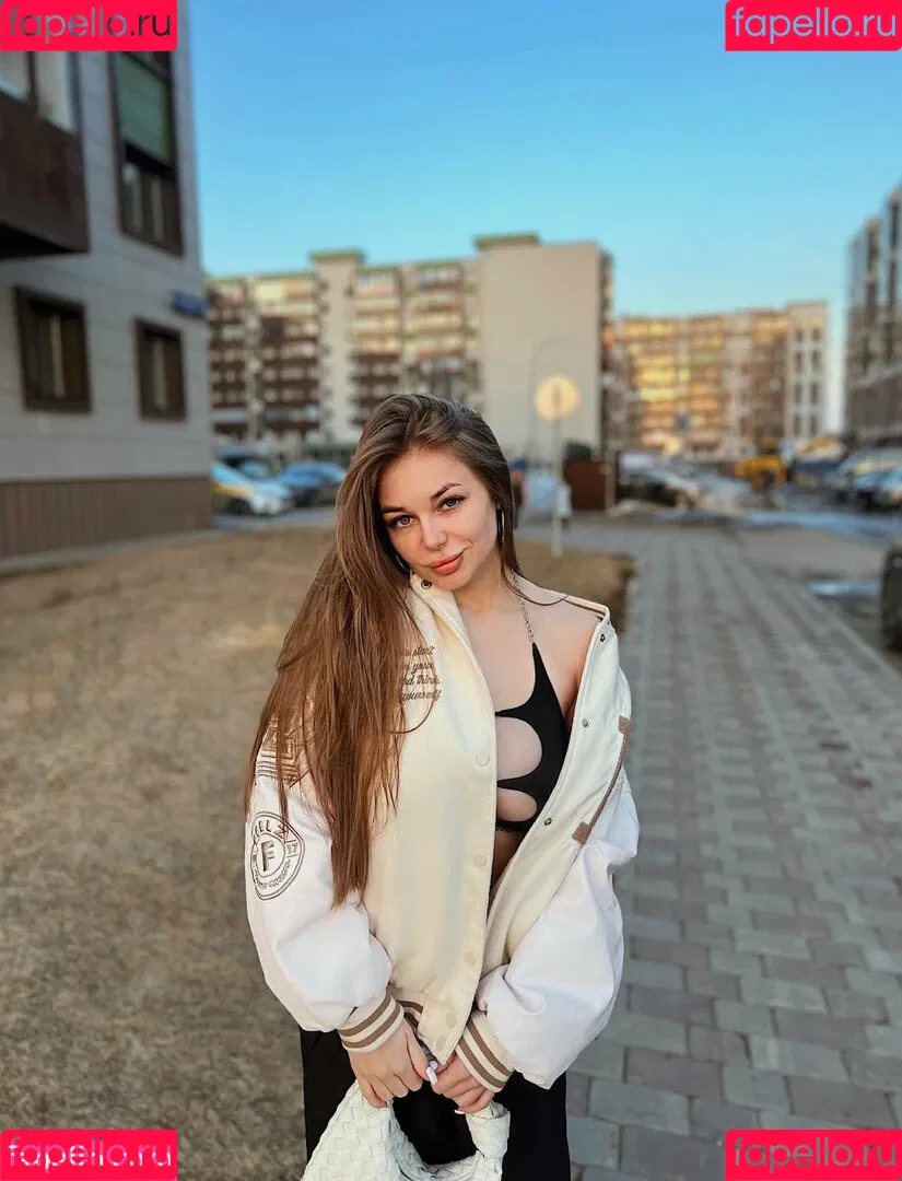 yaaadashulya / yaadashulya Onlyfans Photo Gallery 