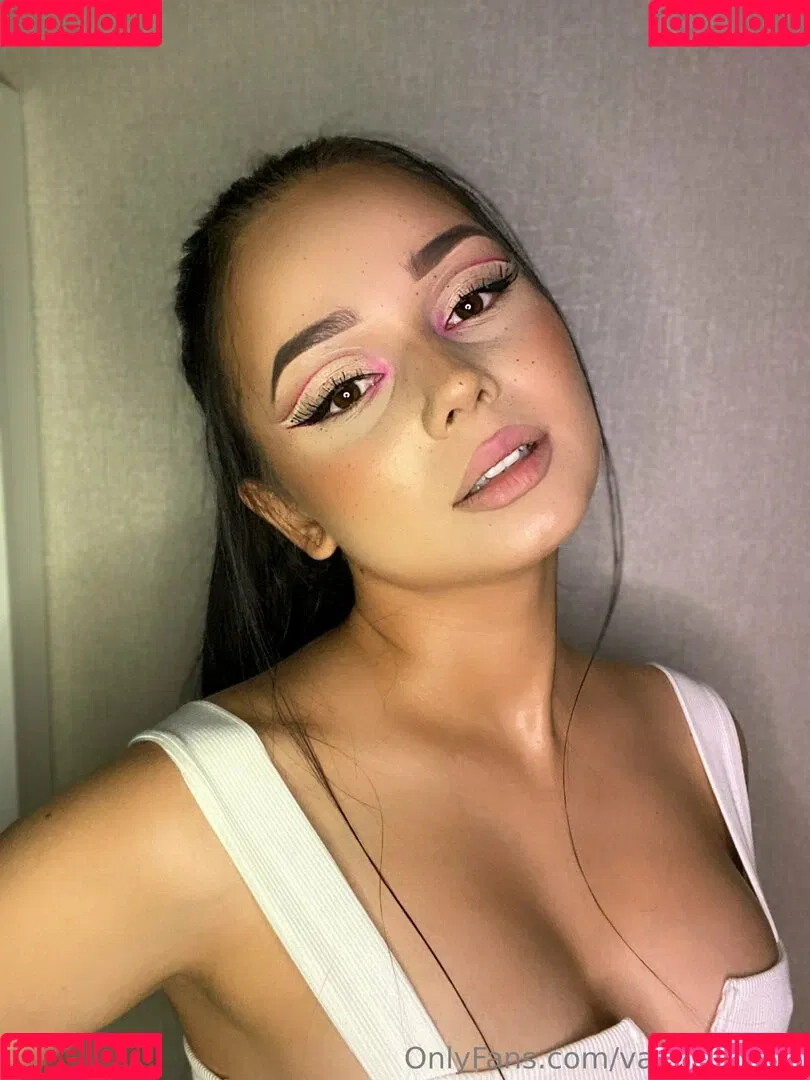 valerie_s_tar / valerie_star Onlyfans Photo Gallery 