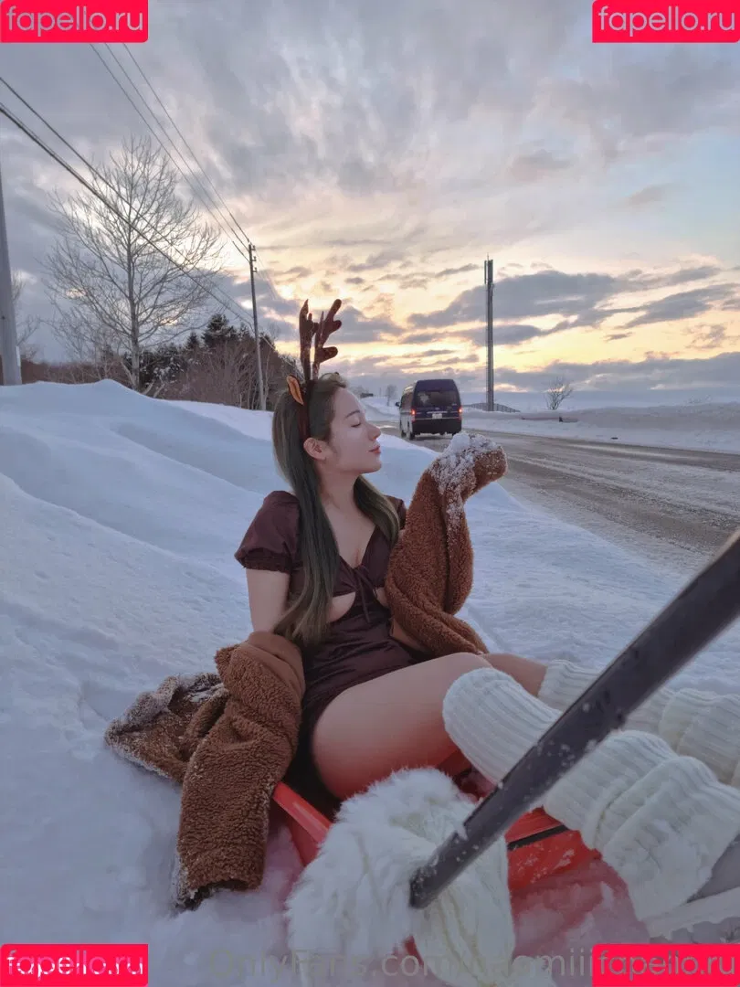 Naomiiichannel / naomiii517 / naomiiihub Onlyfans Photo Gallery 