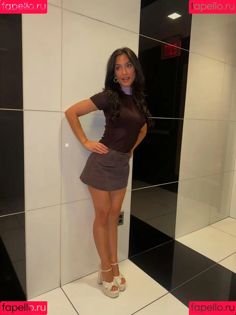 Sol Rodriguez / solrodr Onlyfans Photo Gallery 