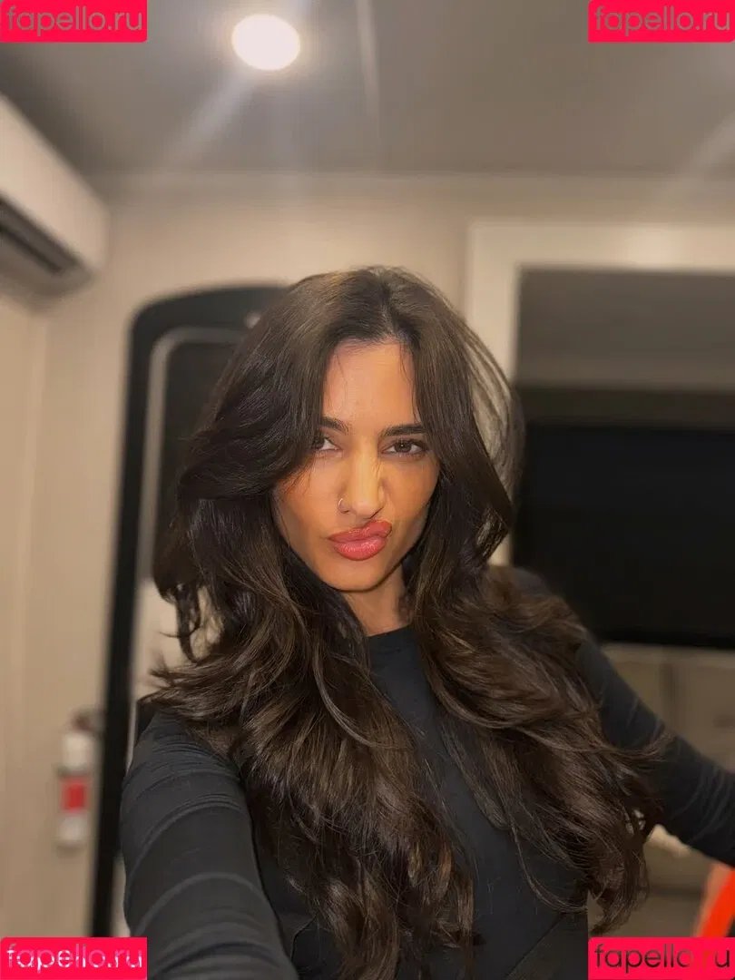 Sol Rodriguez / solrodr Onlyfans Photo Gallery 