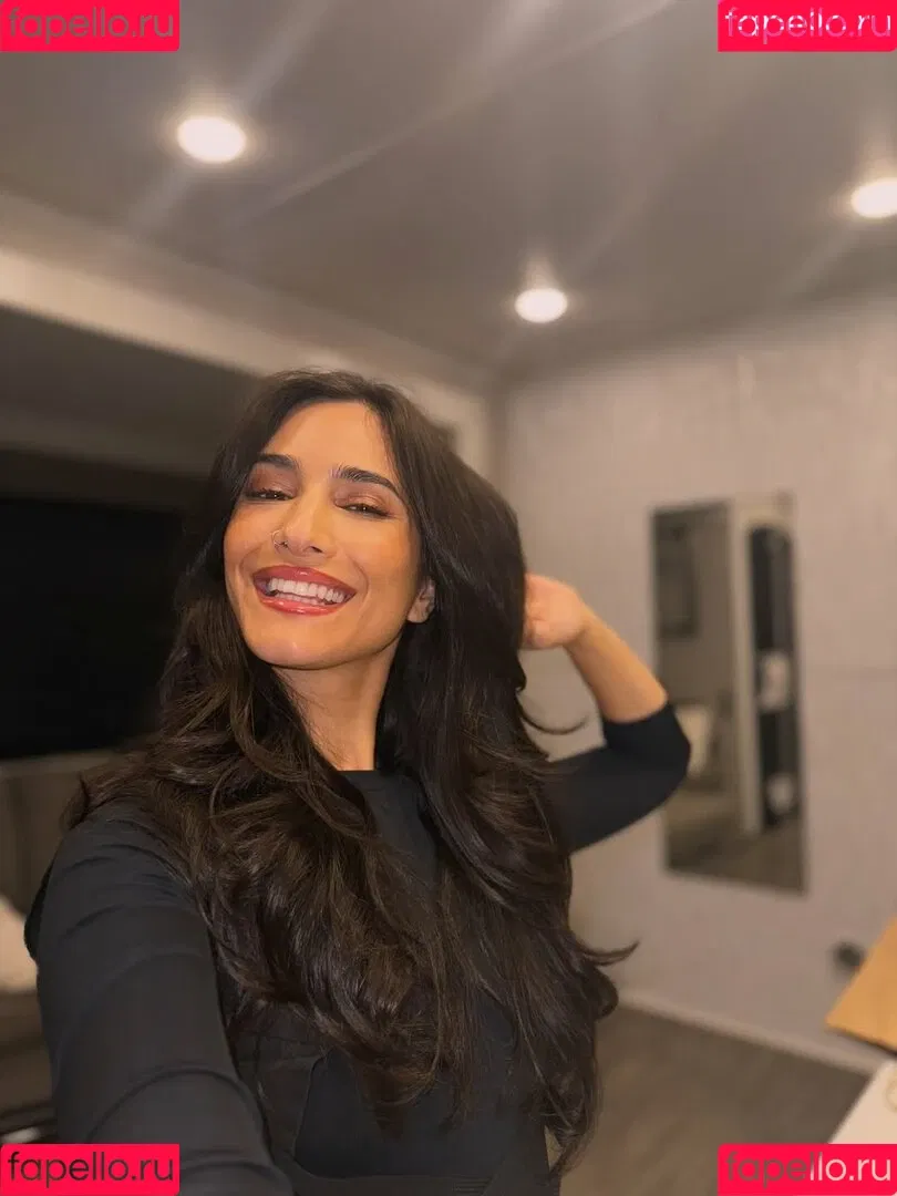 Sol Rodriguez / solrodr Onlyfans Photo Gallery 