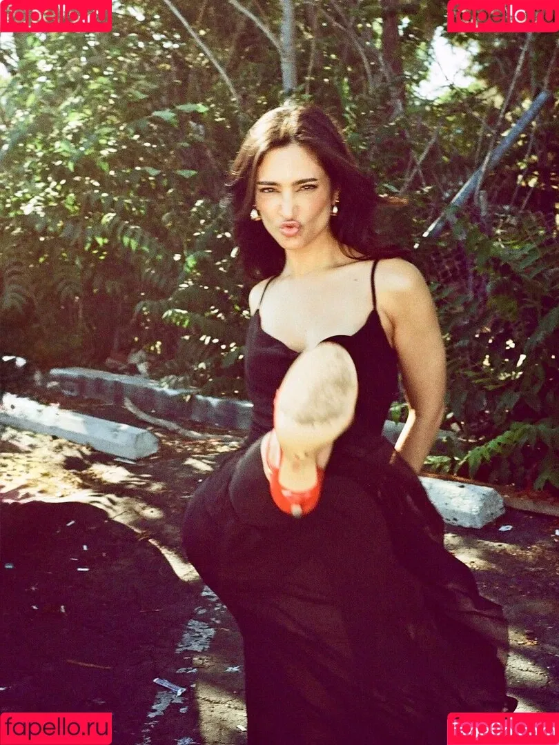 Sol Rodriguez / solrodr Onlyfans Photo Gallery 