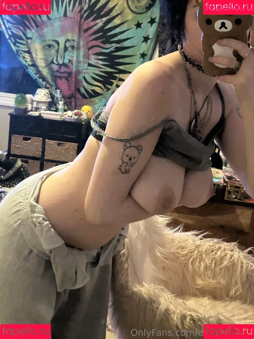 eeveelusion / jhedguevaratattoos Onlyfans Photo Gallery 