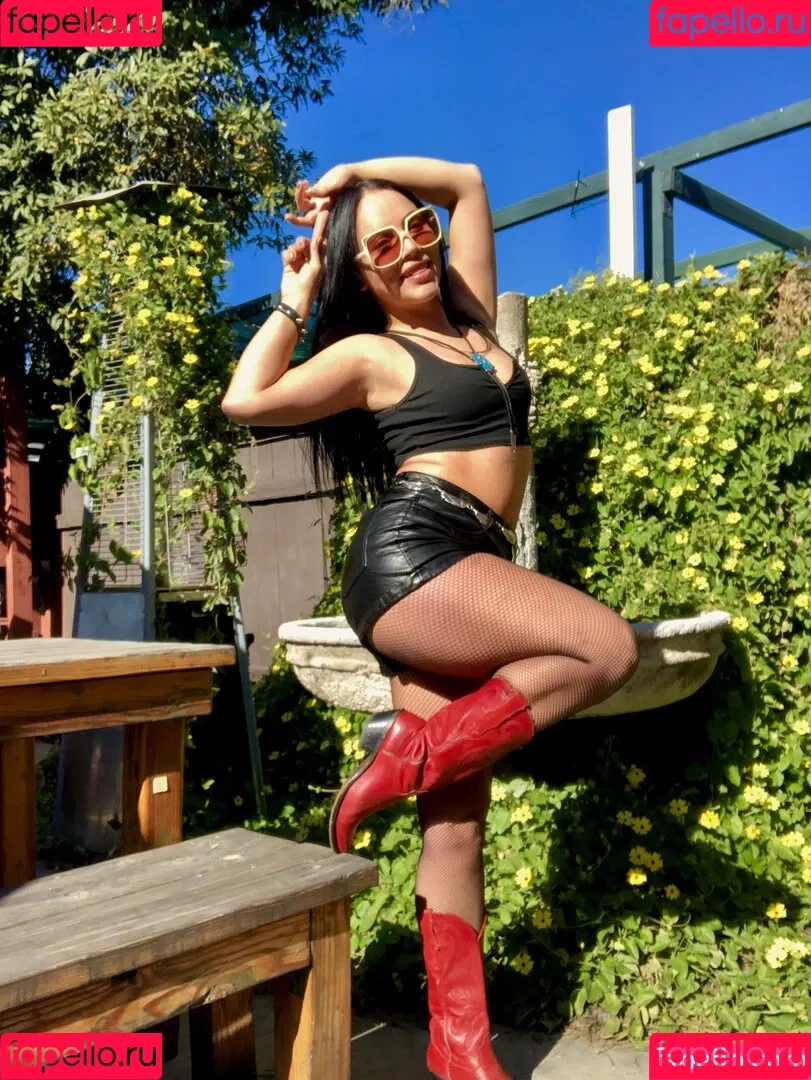 kristinarose / kristinaroseofficalpage Onlyfans Photo Gallery 